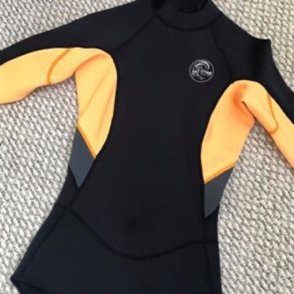 O'Neill Bahia 2/1mm Long Sleeve Short Wetsuit